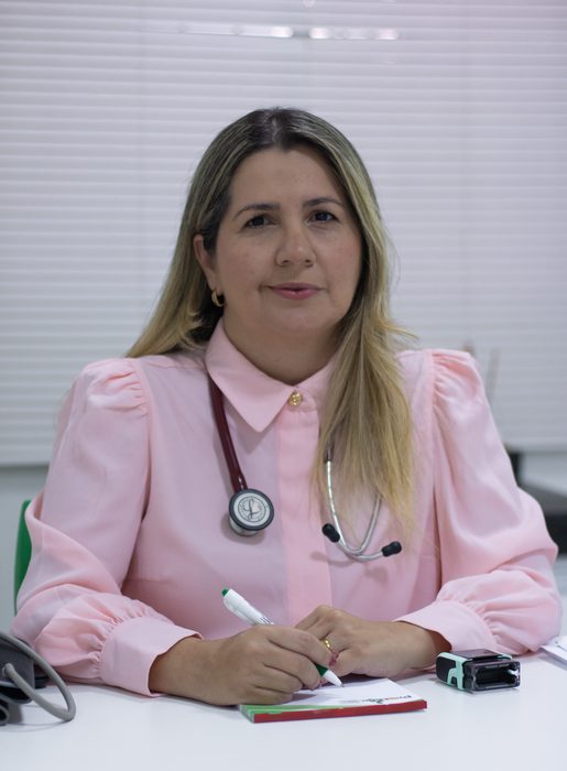 Dra. Renata Benevides